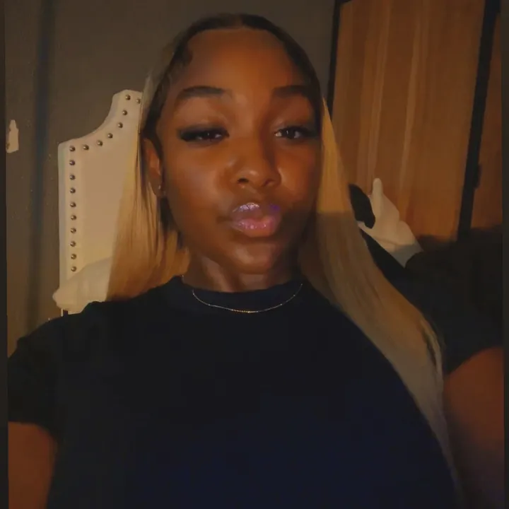 kyla._kamouriee