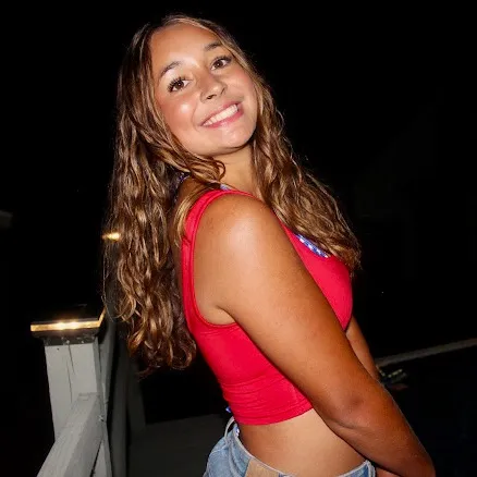 @ava_millan