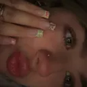 @ariellegloss.co