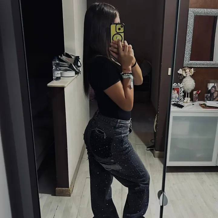 @eeee__x22