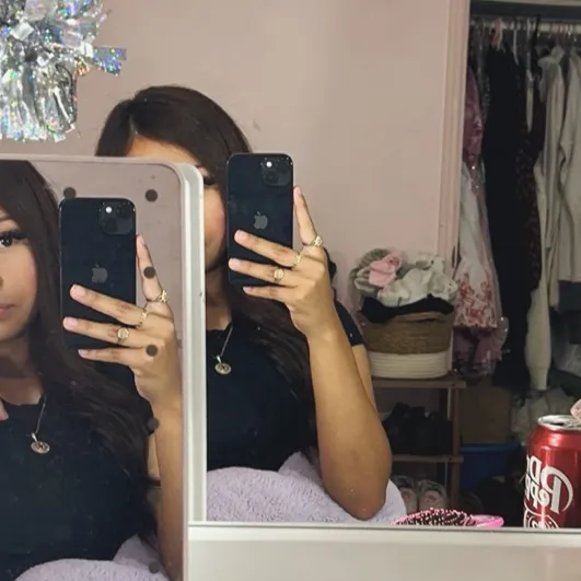 @vvvenuussss