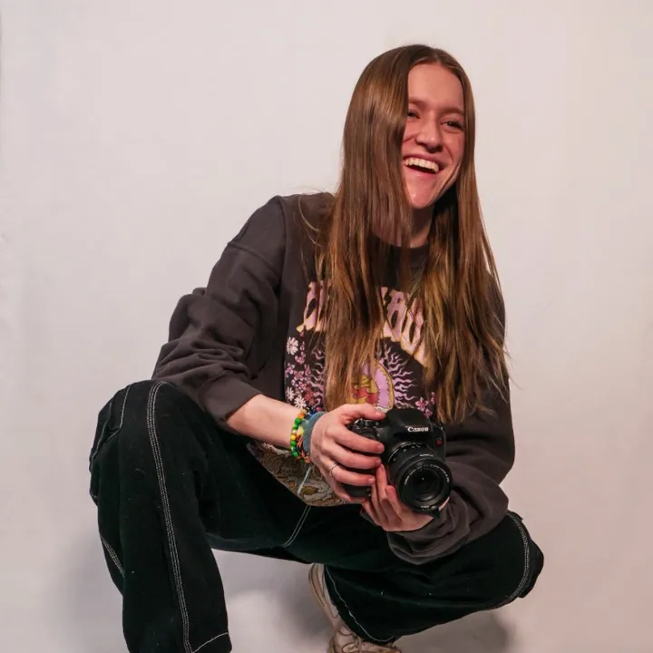 @kbrickeysocials