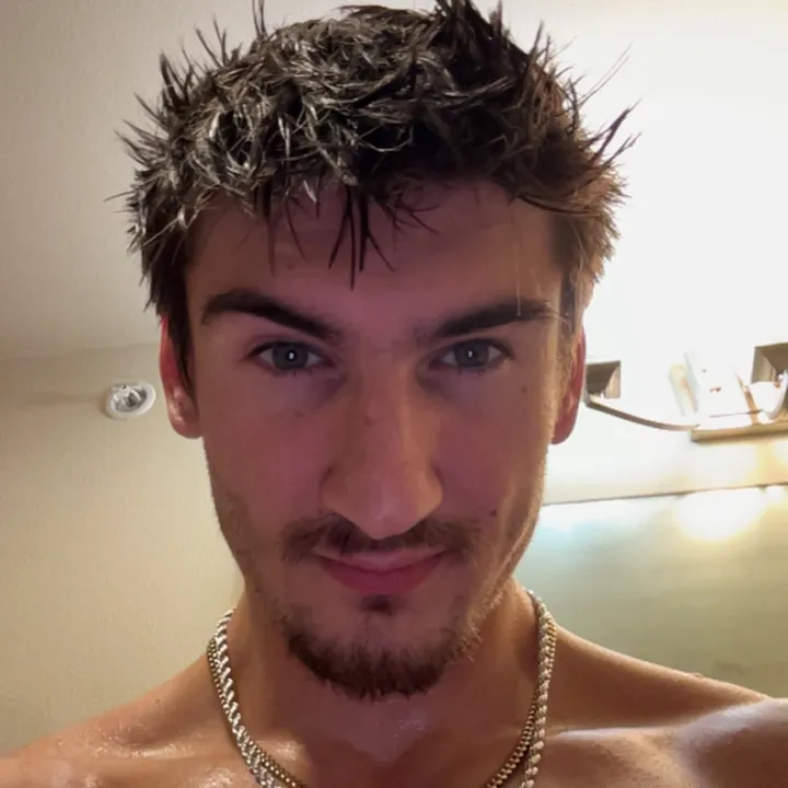 dustinholloway67