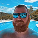 @dewster_