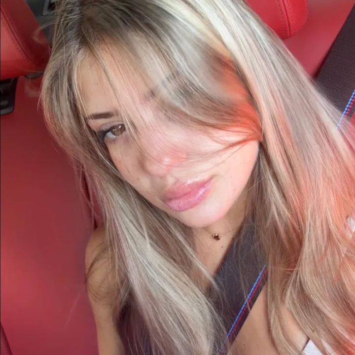@janqueefa