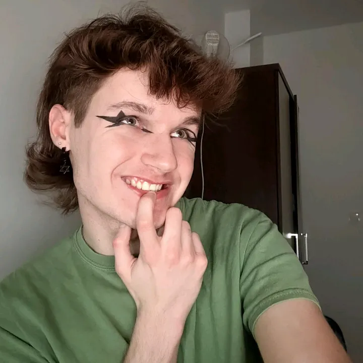 @whyyouobsessedwithm