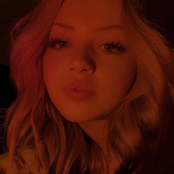 @bethxo._