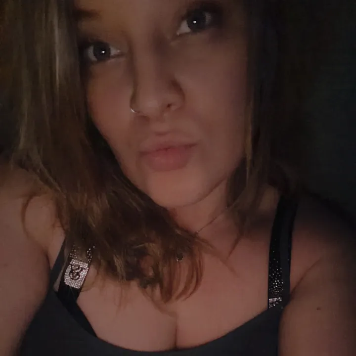@hot_milffff