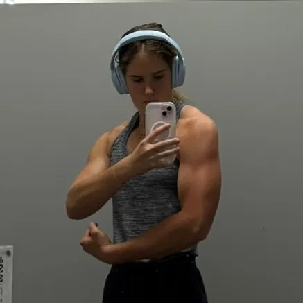 hannah_hlifts