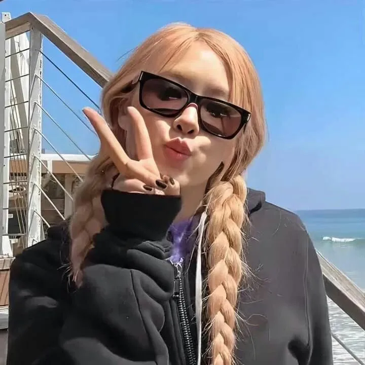 @creamyymushroom