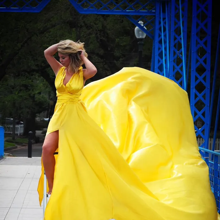 @neworleansflyingdress