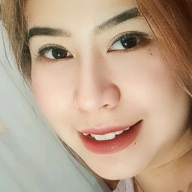 @putri_yolla