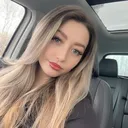 @_lauraerica