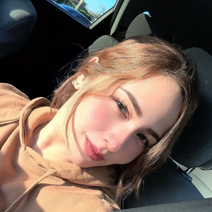 davianazade