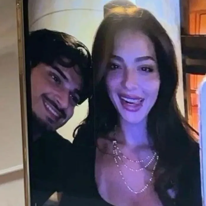 @thveditz_