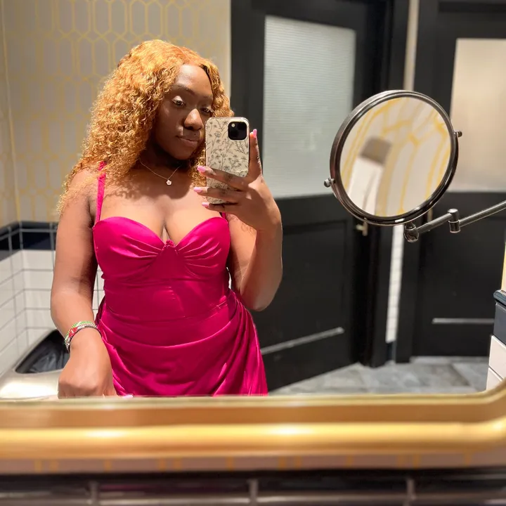 iamroxelle369