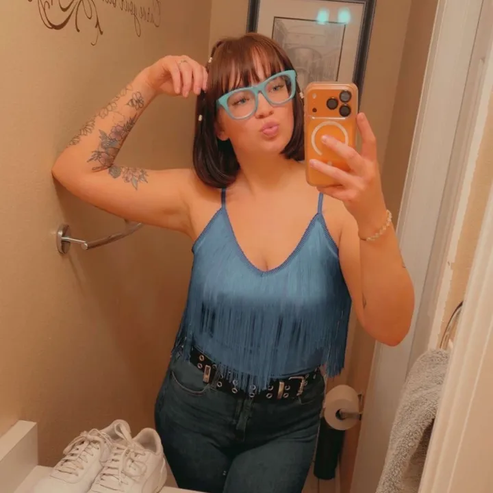 vickyblueeyes
