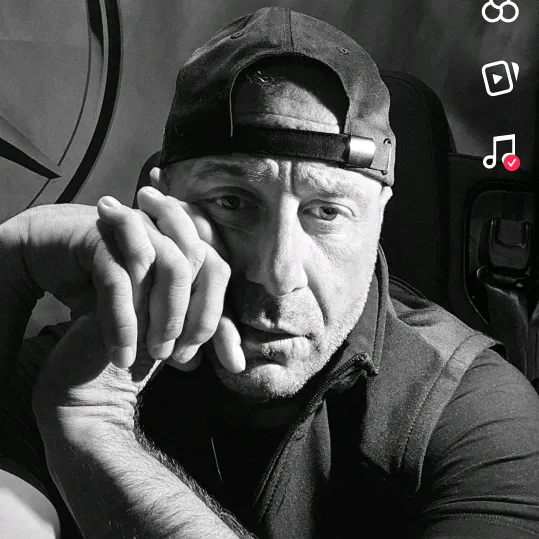 mrlucamrluca