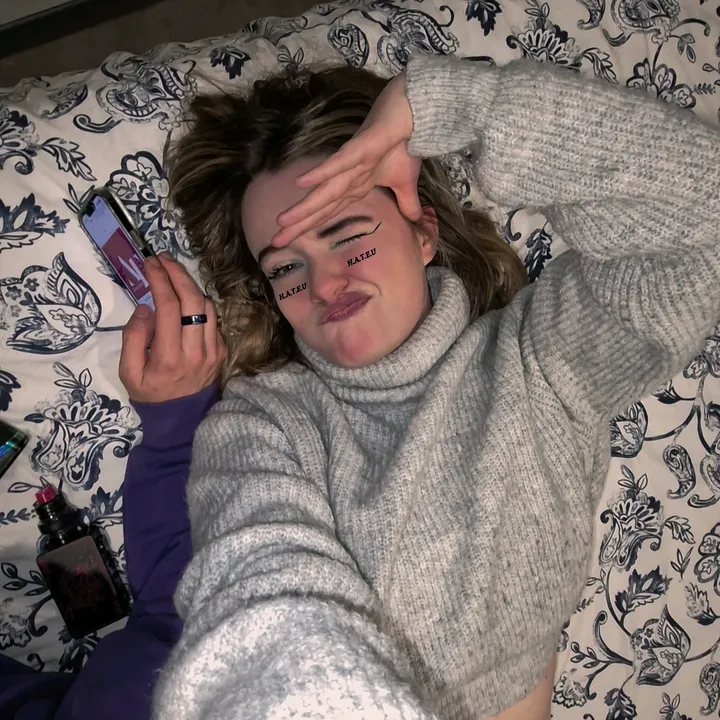 _.francesca42._