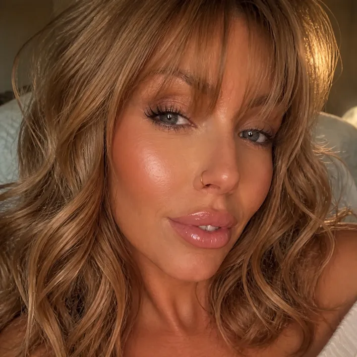 @niki_louise