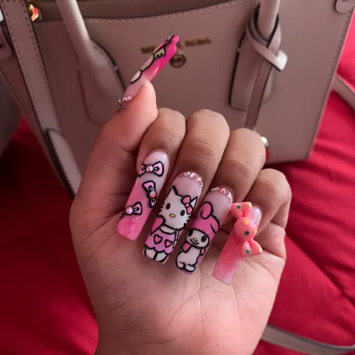 nails_by.kim_