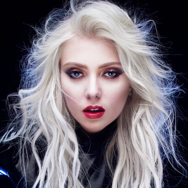 taylormomsen