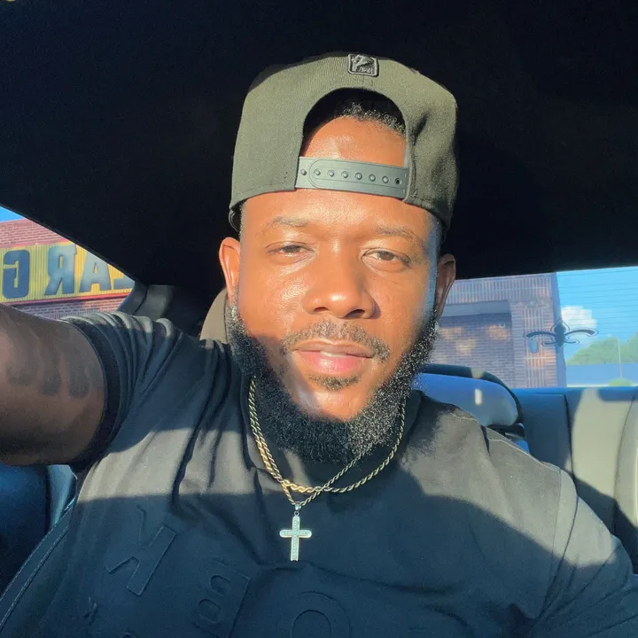 @mr.g.a.n.g_ceo
