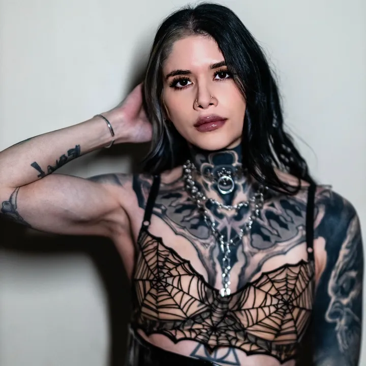 @countessmanor