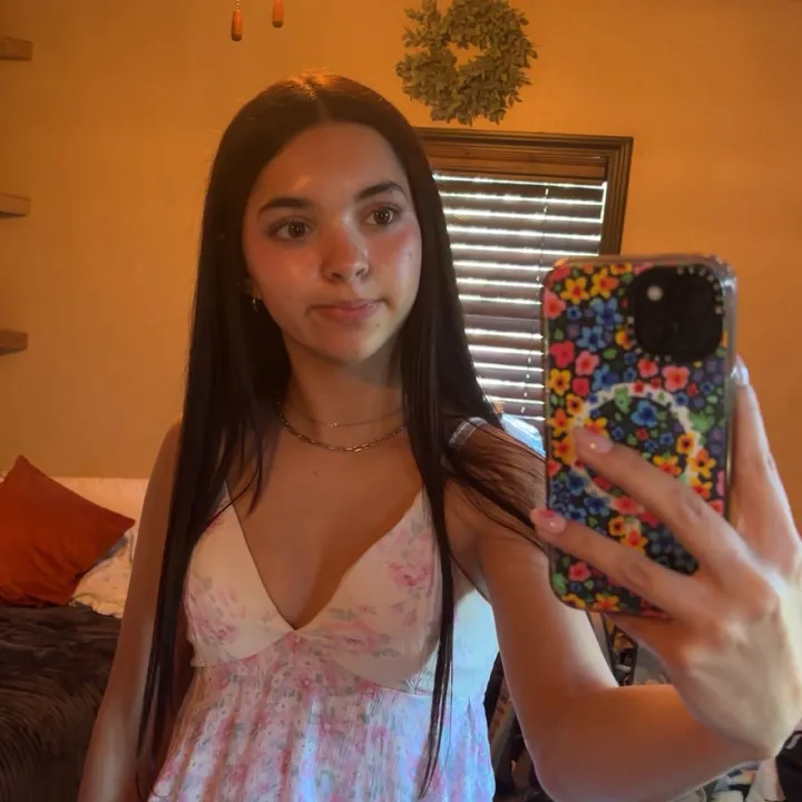 @rillie.mitchell
