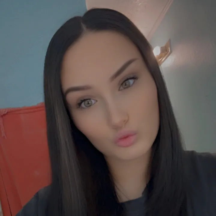 karlielongg