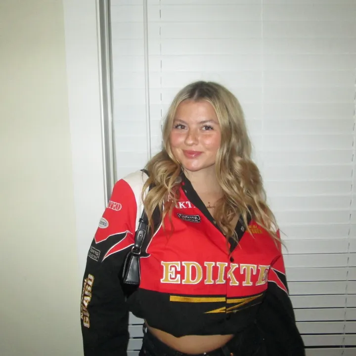 maddy.hendrickson