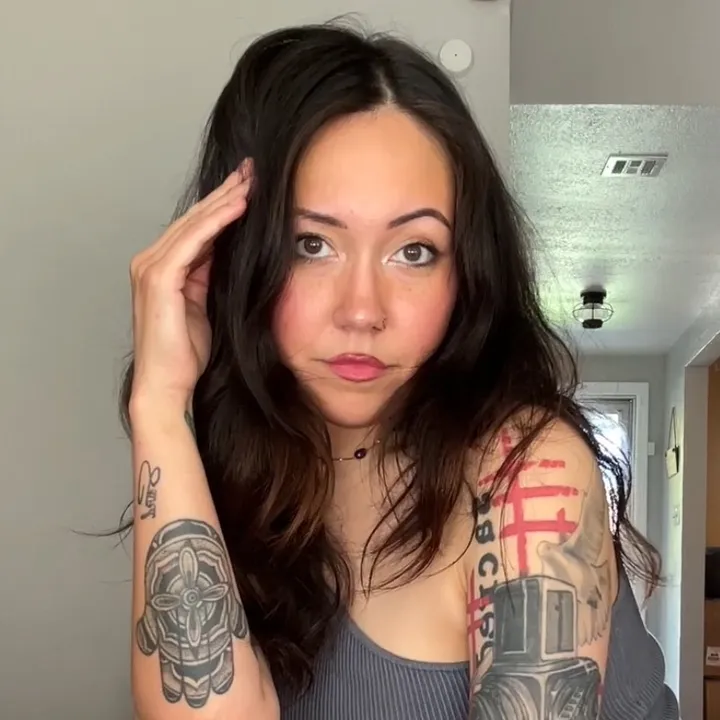 chloeinchains