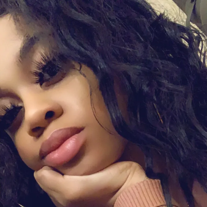@momsnsideout__