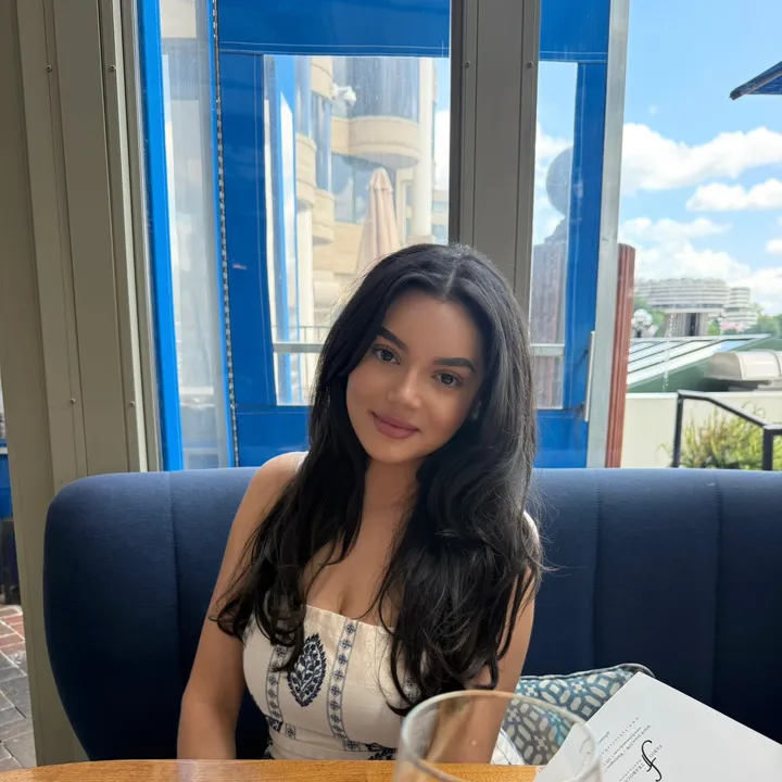 @gabriellaceronarevalo