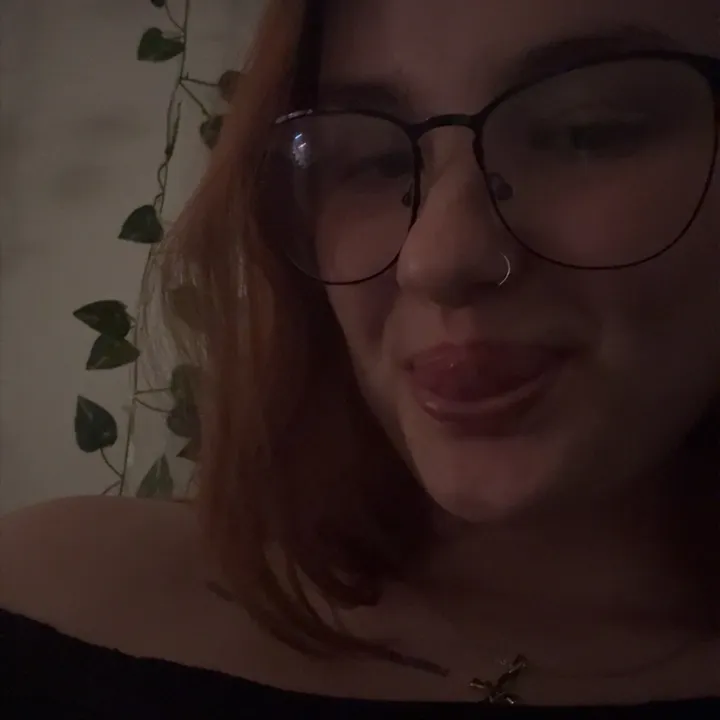 kyraaac