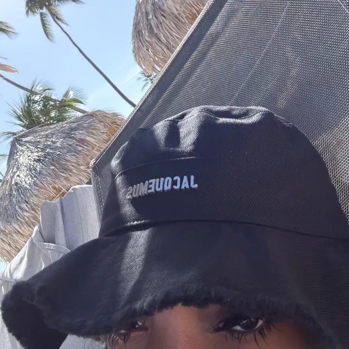 @gfyeeee