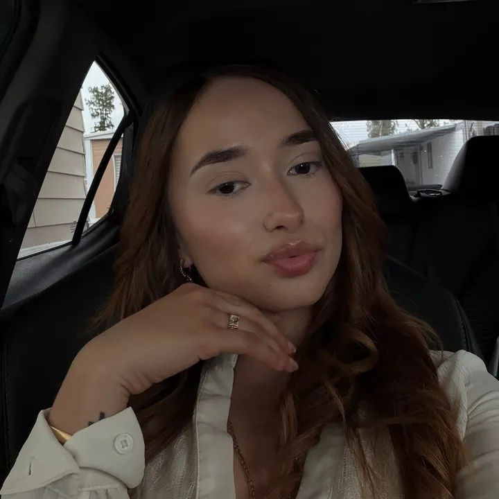 @castanedaaajuliee