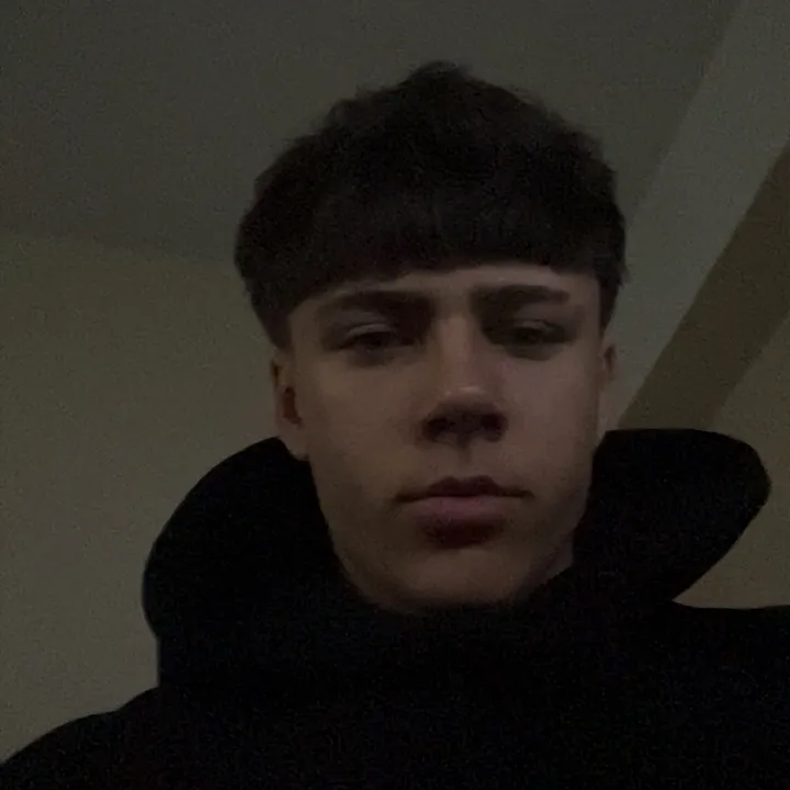 @richyidk
