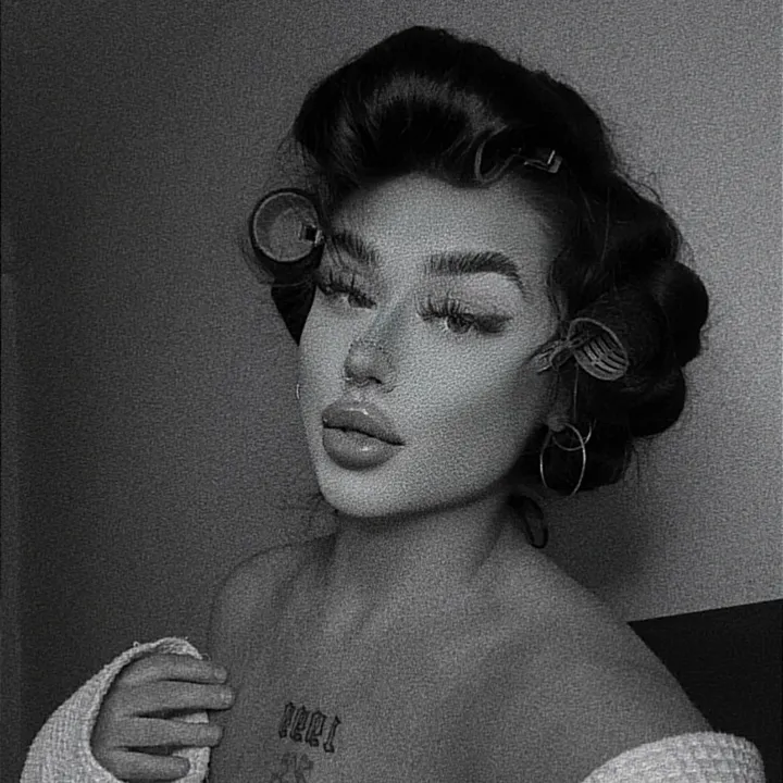 @alxndrajxdee