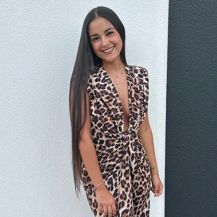 melanie_ads7