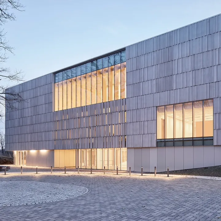 brucemuseum1
