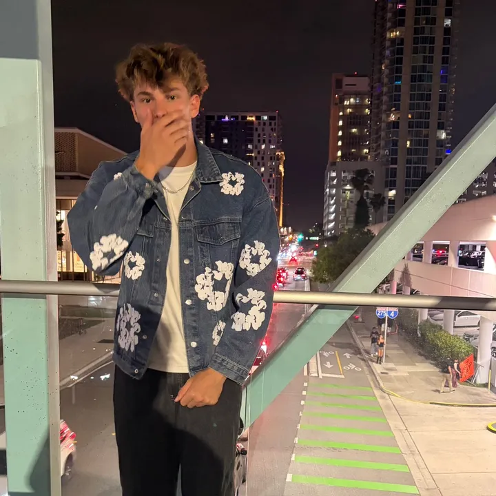 @aydenrs