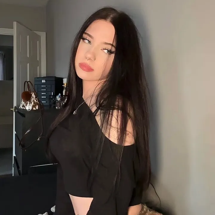 @_ronira