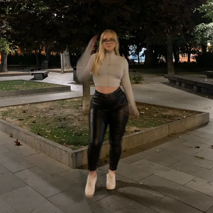 @nikolinabelenzada