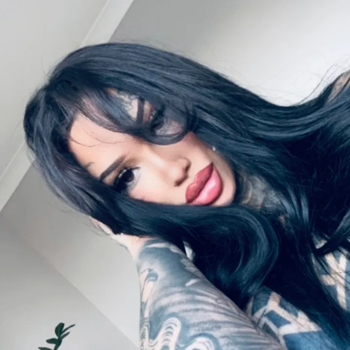 lovesworld_xo