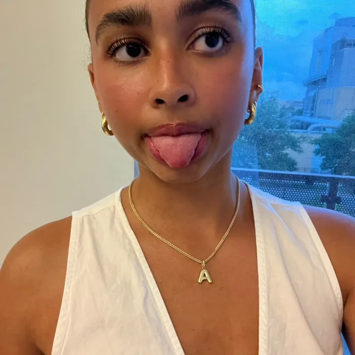 @amw054
