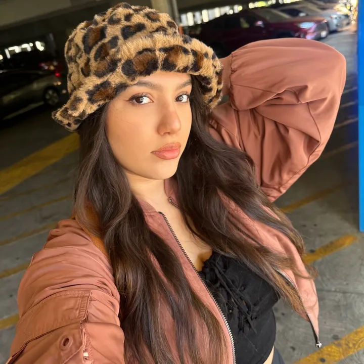 @alwaysscarlette