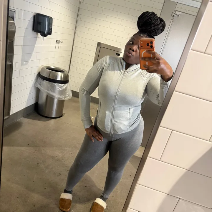 @reshiaholloway