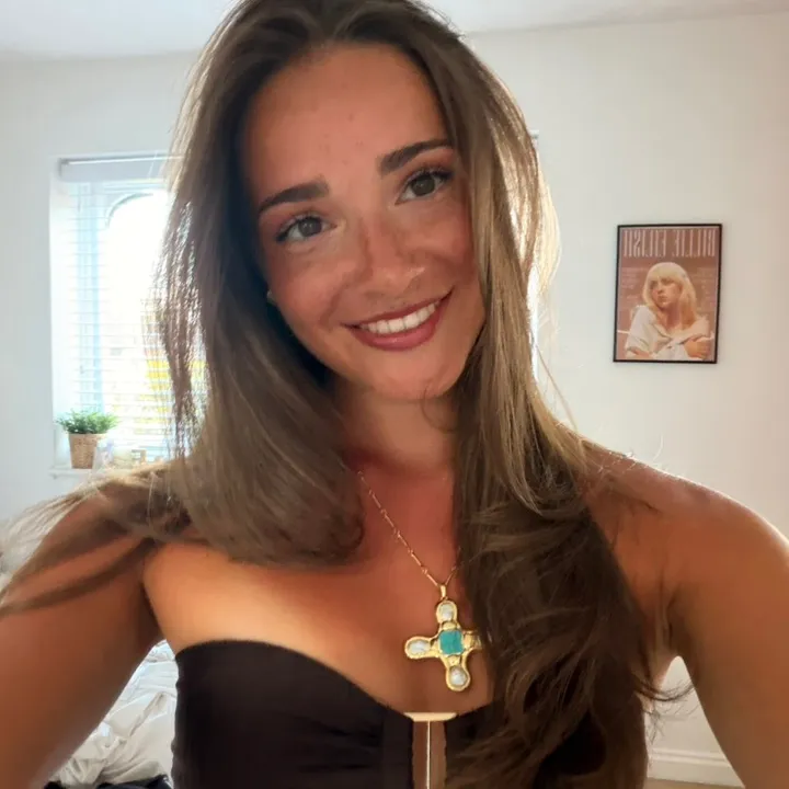 @et4lie