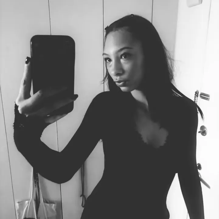 @amelieevansss